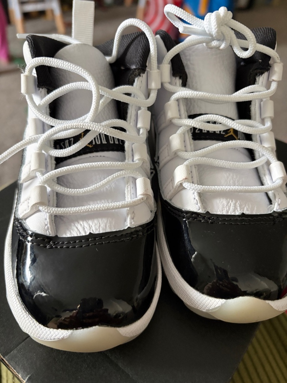 Jordan Kids' Sneakers in White, Black with Gold Jumpman - Picture 2 of 6